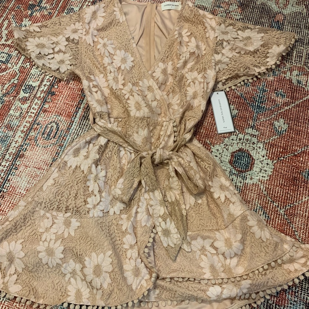 Worn only for picture